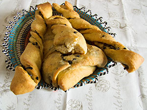 Grissini con patè di olive